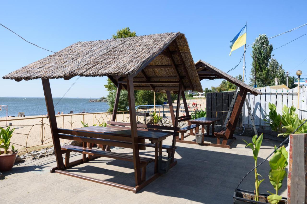 Maiami Hotel Níkopol Exterior foto